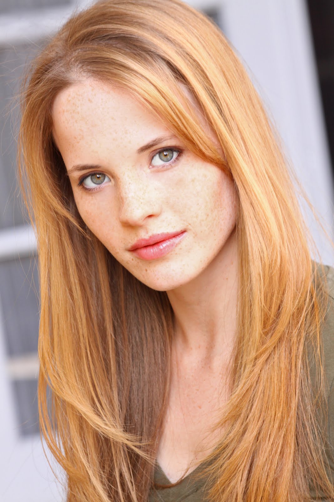 Katie Leclerc Nude Photos 54